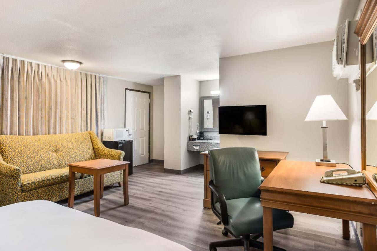 Motel Americas Value - Lebanon