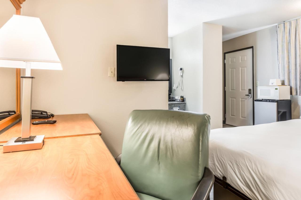 Motel Americas Value - Lebanon