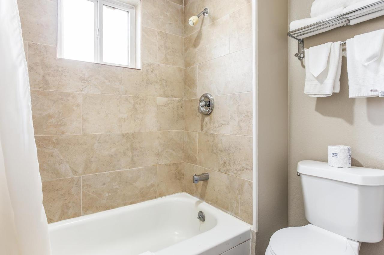 Motel Americas Value - Lebanon